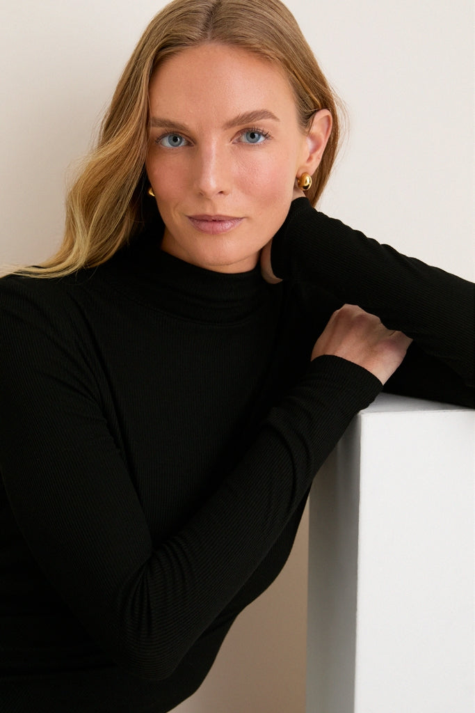 Black Lightweight Ribbed Topanga Turtleneck